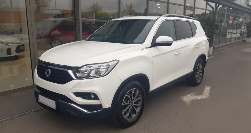 mazowieckie SsangYong REXTON cena 114900 przebieg: 34400, rok produkcji 2018 z Marki